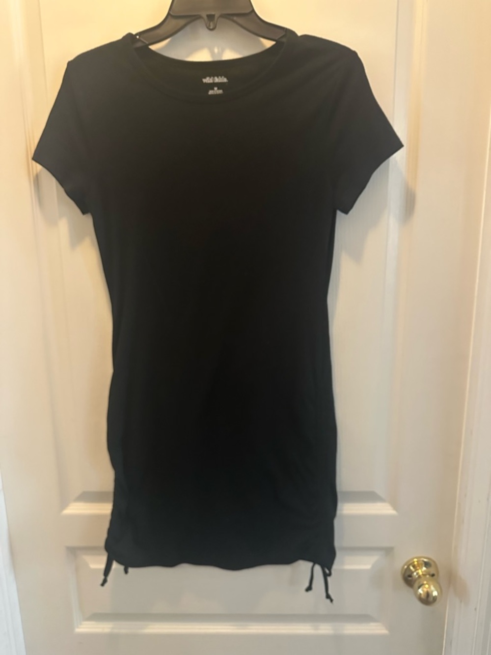wild fable Black Crewneck Tunic Top